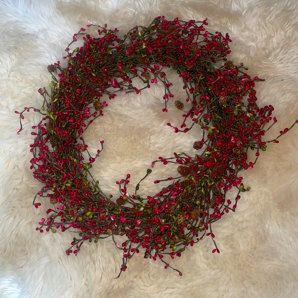 Berry 20” Wreath Holiday  Christmas Decor Berry 20” Wreath